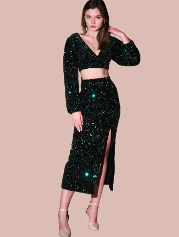 Embellished V-Neck Velvet Sequinned Crop Top With Side Slit Skirt